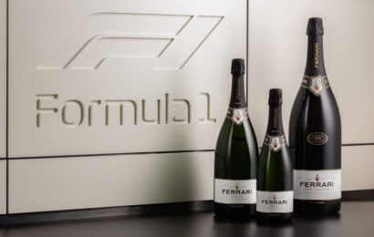 Drapeau à damier pour le champagne en F1