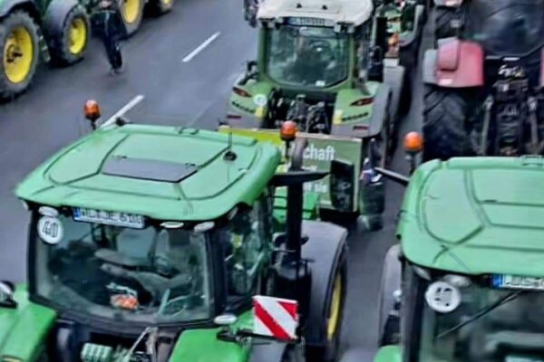 Allemagne : les manifestations agricoles agglomèrent les mécontentements