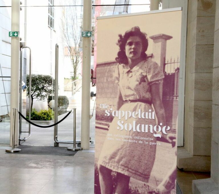 Reims La Marne Agricole « Elle s’appelait Solange »À Châlons-en-Champagne, les Archives départementales proposent une exposition pour faire vivre la mémoire de Solange Ast, jeune fille juive morte en déportation.
