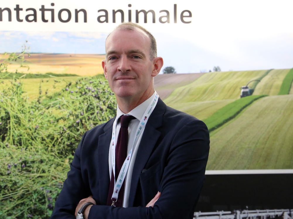 Reims La Marne Agricole COOPÉRATION Désialis devient la filiale commerciale de France Luzerne qui compte cinq coopératives dans son union avec l'arrivée de Cristal Union. L’export vers la Chine est en cours de finalisation. Châlons : France Luzerne en ordre de bataille C’est dans le cadre de la Foire de Châlons lors du cocktail des amis de la luzerne que le point a été fait sur l’évolution de France Luzerne et Désialis*.