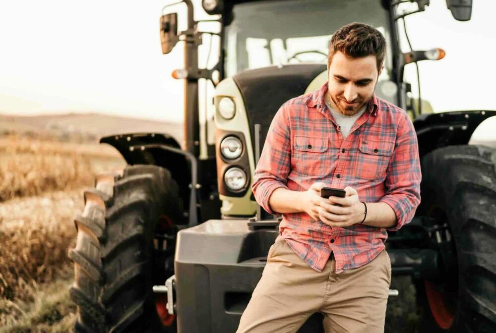 Reims La Marne Agricole Agrinovo : une enquête sur les nouveaux agriculteurs La Chaire mutations agricoles de l’École supérieure des agricultures d’Angers vient de réaliser une enquête sur les profils d’agriculteurs nouvellement installés. Une étude inédite à ce jour, qui permet de définir cinq profils de nouveaux agriculteurs, et ainsi de mieux les accompagner.