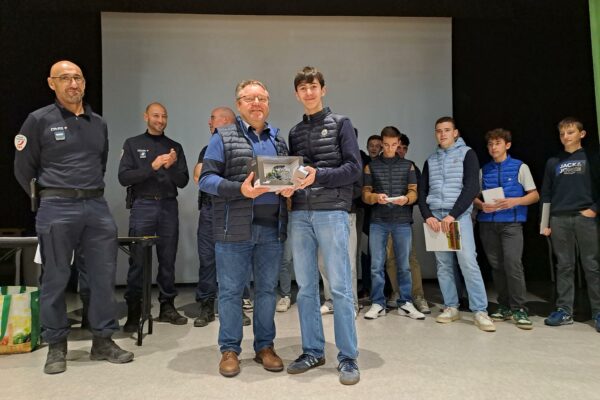 Somme-Vesle : les jeunes sensibilisés à la sécurité dans la conduite agricole