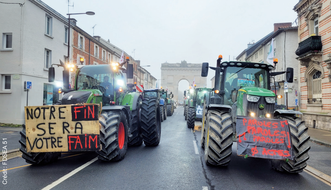 Reims La Marne Agricole Mardi 20 janvier plus de 700 tracteurs et 4 000 agriculteurs, issus des réseaux Jeunes Agriculteurs et de la FNSEA, rejoints par leurs collègues européens, se mobiliseront devant le Parlement européen pour exprimer leur colère légitime et leur détermination sans faille face au traité d’accord commercial du Mercosur.