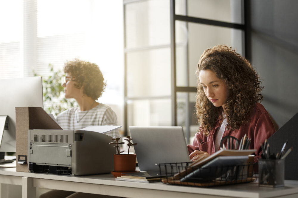 Reims La Marne Agricole Repos hebdomadaire : la nuance entre semaine calendaire et semaine civile Un salarié peut-il travailler plus de six jours consécutifs ? Les précisions de la Cour de cassation.