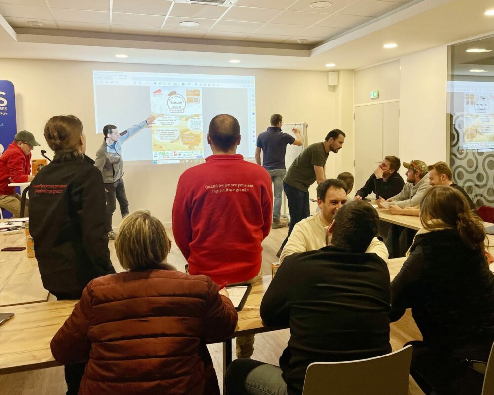 Reims La Marne Agricole Cheniers Après le succès de 2024, la Fête de l'agriculture est de retour pour 2026 ! Les 30 et 31 mai prochains, la commune de Cheniers accueillera la Fête de l'agriculture. Organisé par les Jeunes Agriculteurs (JA) de la Marne, ce rendez-vous est devenu un moment incontournable pour promouvoir l'agriculture.