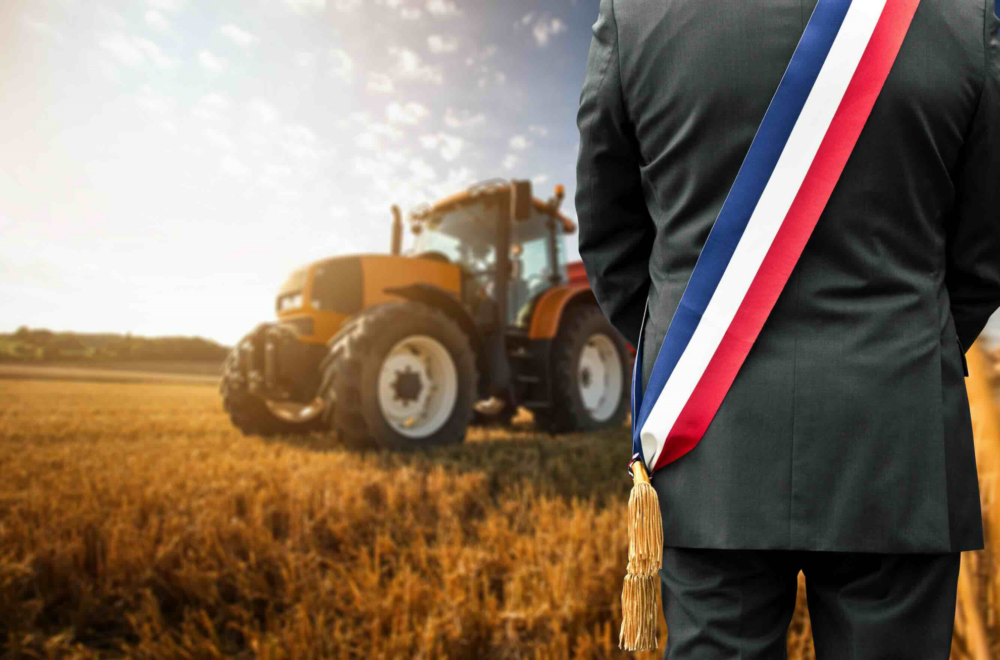 Reims La Marne Agricole Municipales : le monde agricole et rural pose ses conditions À l'aube des élections municipales de 2026, l’effervescence gagne les campagnes françaises. Des agriculteurs aux forestiers, des viticulteurs aux défenseurs de l’agriculture biologique, tous s'accordent sur un constat : la commune est l'échelon de base de la démocratie et du « vivre-ensemble ». Toutes réclament à leur échelle un « pacte de territoire durable ».