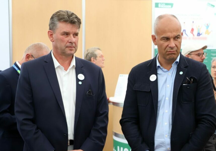 Arnaud Rousseau réélu président de la FNSEA pour un second mandat, Hervé Lapie reste secrétaire général Arnaud Rousseau réélu président de la FNSEA pour un second mandat, Hervé Lapie reste secrétaire général