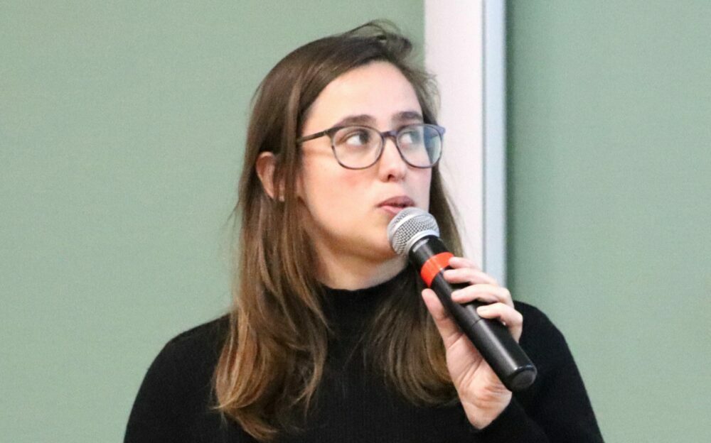 Reims La Marne Agricole Qui pour nourrir demain ? Cécile Gazo, docteure en sociologie à l’INP-ENSAT, était l’invitée de la session de la Chambre régionale d’agriculture Grand Est (CRAGE), le 12 mars. Elle a évoqué les enjeux et perspectives de l’installation et de la transmission, avec une question centrale « Qui pour nourrir demain ? ».