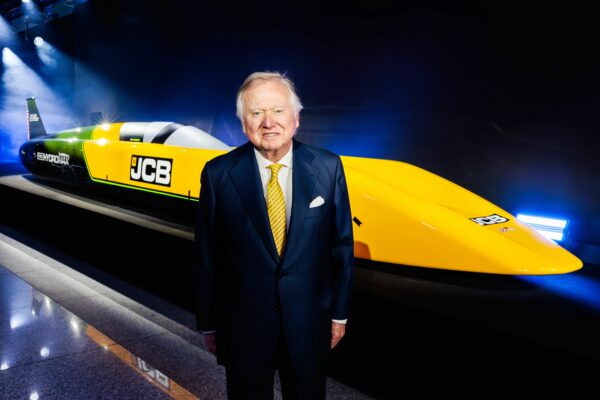 JCB vise les 563 km/h avec son moteur à hydrogène JCB vise les 563 km/h avec son moteur à hydrogène