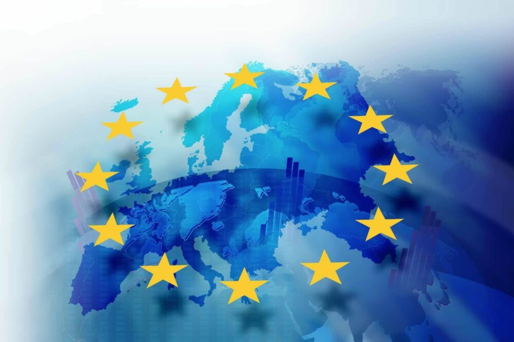 Reims La Marne Agricole La PAC post 2027 toujours en débat Lors de leur réunion à Luxembourg, les 22 et 23 juin les ministres de l’Agriculture de l’UE-27 ont débattu de la prochaine PAC et notamment de savoir à quel niveau il faut mettre le curseur entre son caractère commun et les éléments de flexibilité et de subsidiarité qui pourraient être introduits.