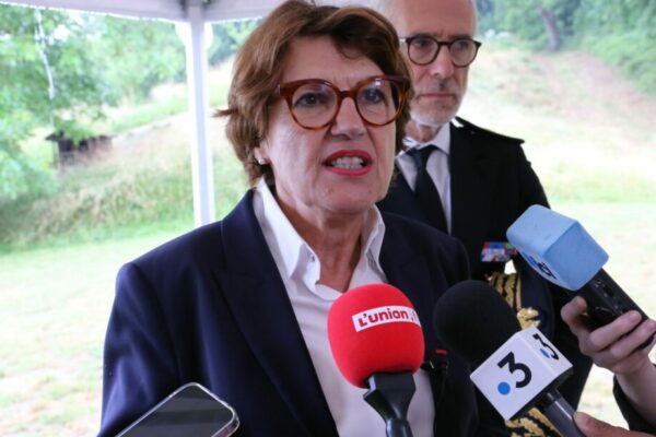 Canicule : les mesures d’urgence annoncées par la ministre de l’Agriculture Canicule : les mesures d’urgence annoncées par la ministre de l’Agriculture