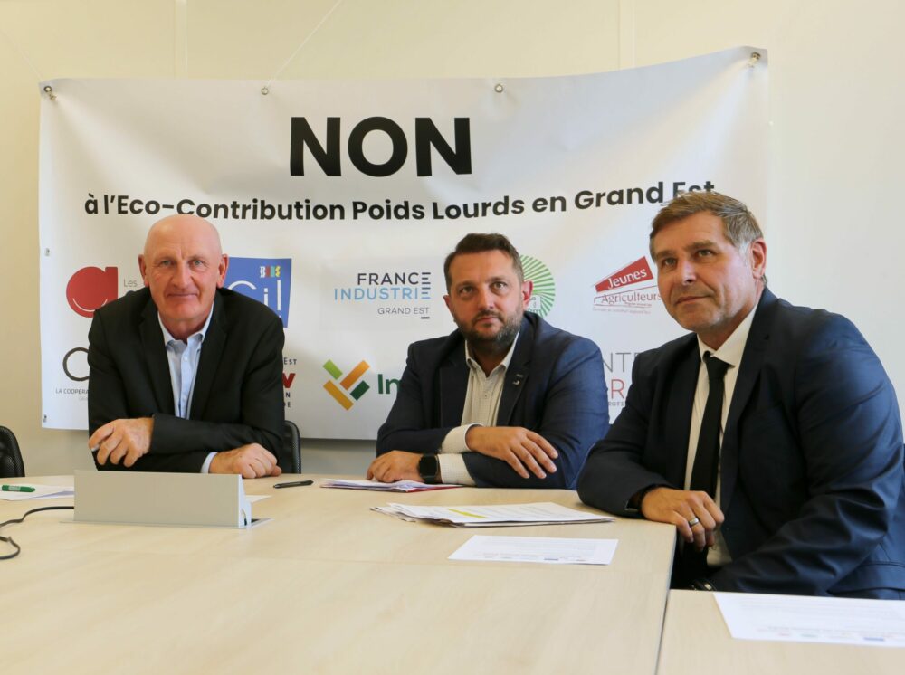 Reims La Marne Agricole « Nous ne voulons pas de cette écocontribution » Le 25 août à Reims, réunis dans un collectif*, les acteurs de la production agroalimentaire et de l’économie du Grand Est ont réaffirmé leur opposition à l'écocontribution poids lourds (ECPL), une nouvelle taxe de la Région qu’ils perçoivent comme une menace pour l’emploi et la compétitivité.