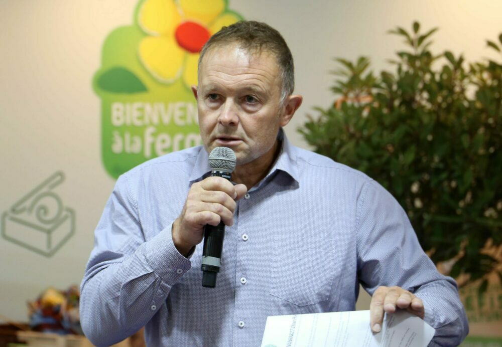 Reims La Marne Agricole FRSEA Grand Est : après la sécheresse l’heure est à la mobilisation Discours offensif pour la FRSEA qui faisait sa rentrée à la Foire de Châlons. Devant l'étendue des dégâts climatiques, les forces syndicales appellent à préparer l’avenir avec dans un premier temps le besoin d’un fort soutien financier.