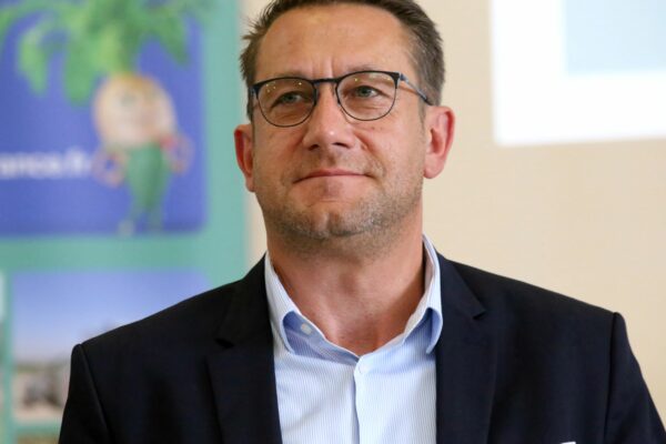 Reims, betteraves en Champagne : « Situation dramatique et inédite »